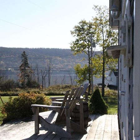 Broadwater Inn & Cottages Baddeck Inlet Extérieur photo