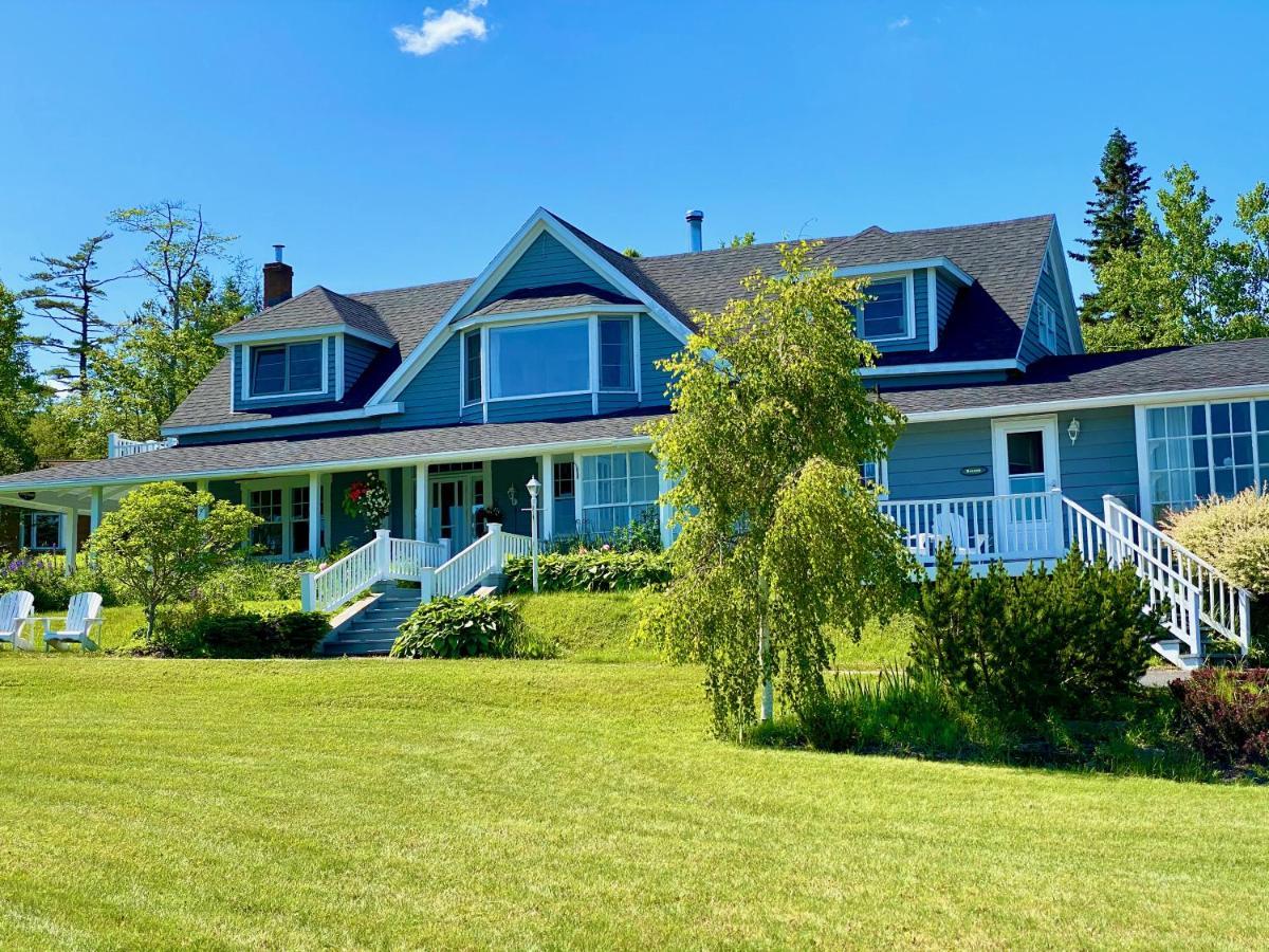 Broadwater Inn & Cottages Baddeck Inlet Extérieur photo