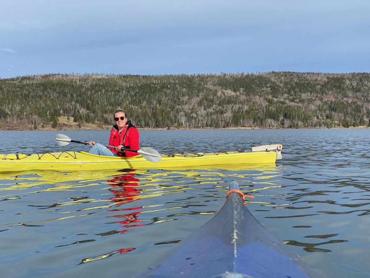 Broadwater Inn & Cottages Baddeck Inlet Extérieur photo