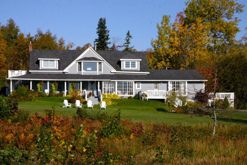 Broadwater Inn & Cottages Baddeck Inlet Extérieur photo