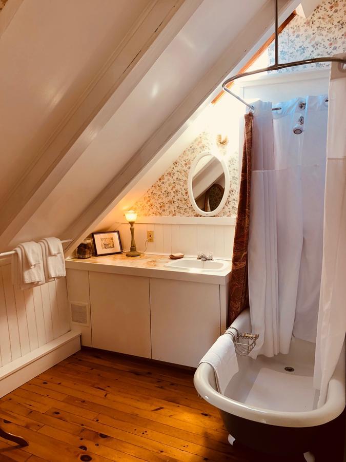 Broadwater Inn & Cottages Baddeck Inlet Extérieur photo